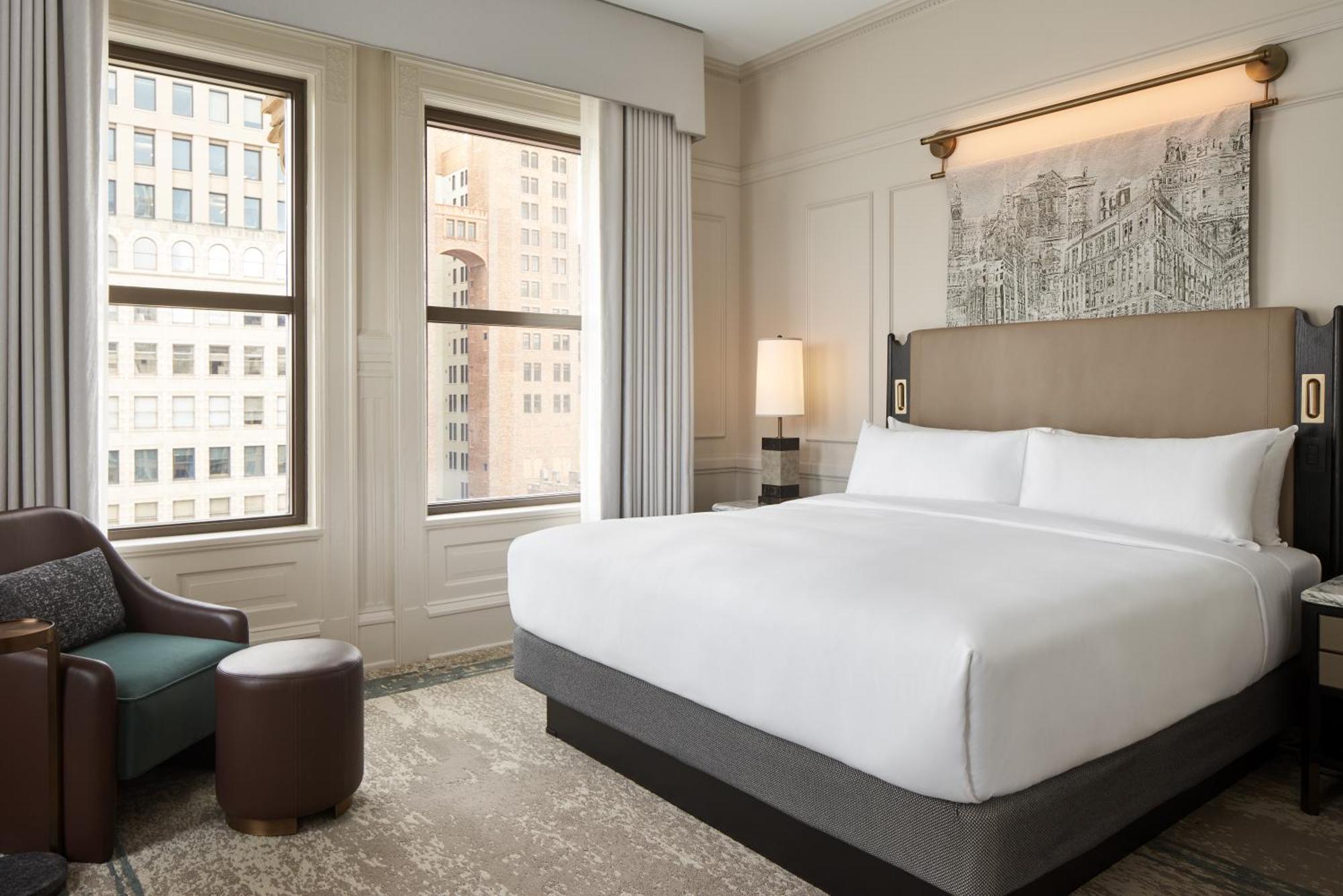 The Pfister Hotel Милуоки Экстерьер фото